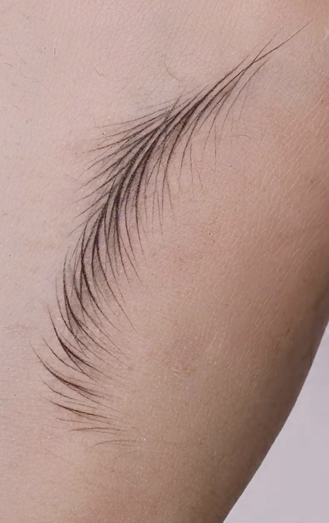 Sopracciglia naturali effetto pelo - Armonia viso completo